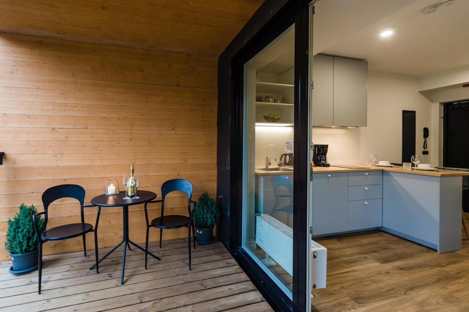 Thomas' Home - Trendy, Central & Balcony Tallinn Luaran gambar