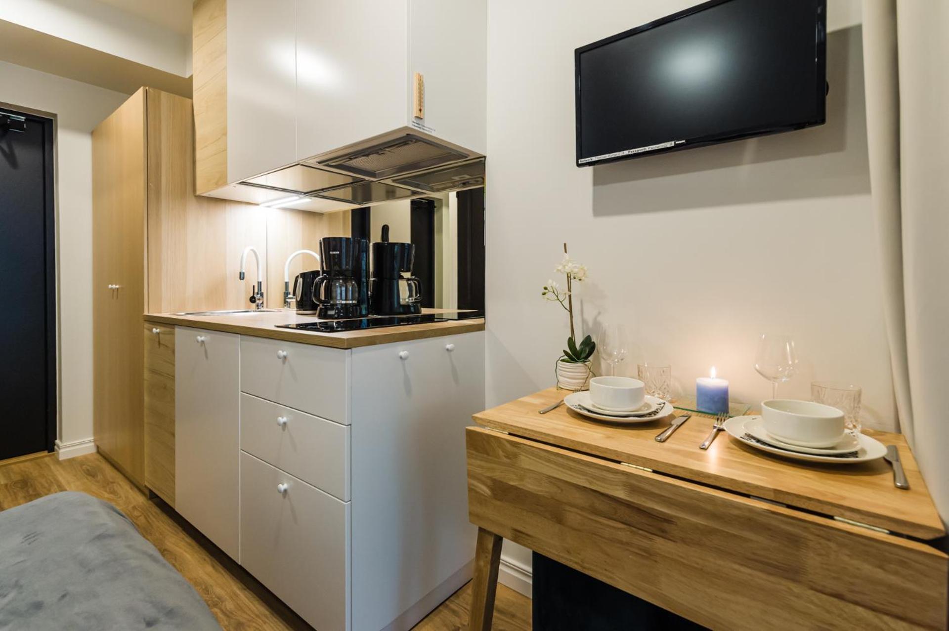 Thomas' Home - Trendy, Central & Balcony Tallinn Luaran gambar