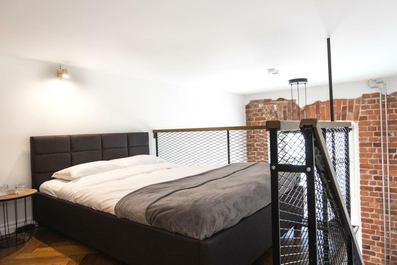 Thomas' Home - Trendy, Central & Balcony Tallinn Luaran gambar