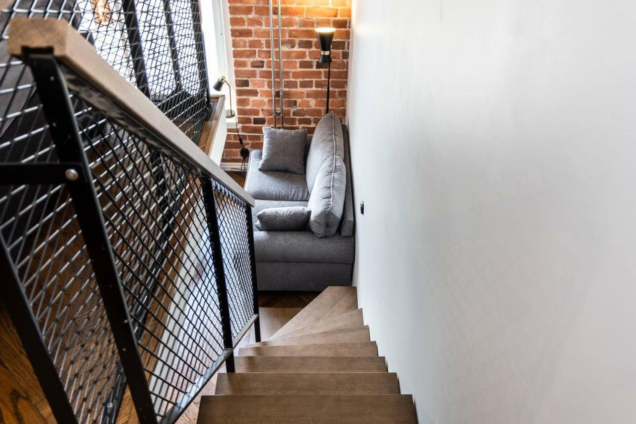 Thomas' Home - Trendy, Central & Balcony Tallinn Luaran gambar