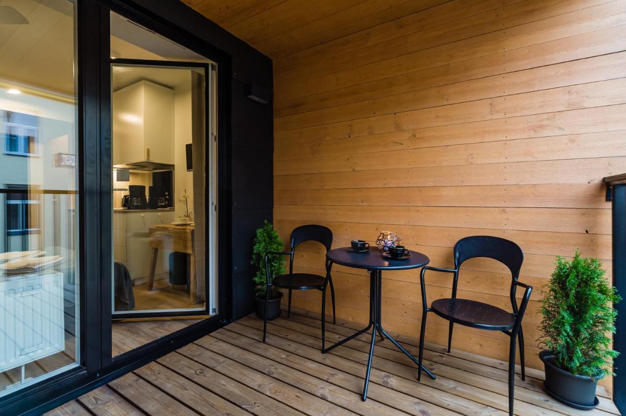 Thomas' Home - Trendy, Central & Balcony Tallinn Luaran gambar