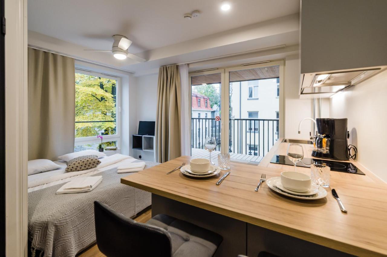Thomas' Home - Trendy, Central & Balcony Tallinn Luaran gambar