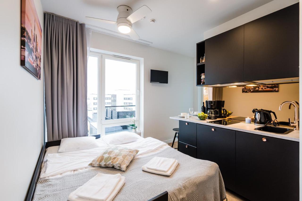 Thomas' Home - Trendy, Central & Balcony Tallinn Luaran gambar