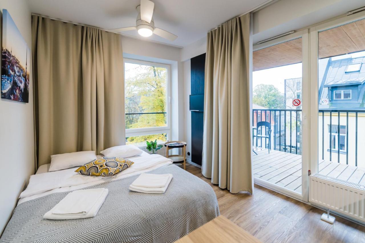 Thomas' Home - Trendy, Central & Balcony Tallinn Luaran gambar